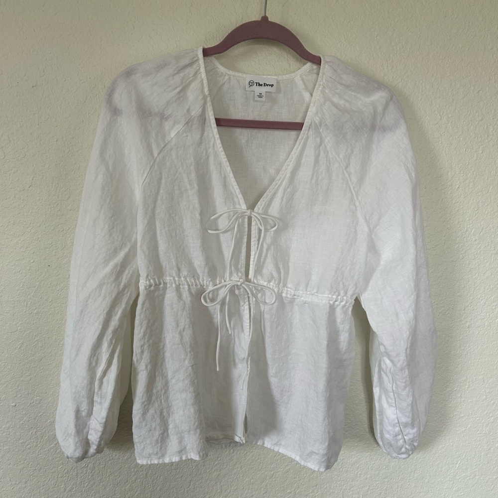 Elegant White Linen Blouse with Tie Detail